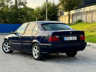 BMW 3 Series foto 7