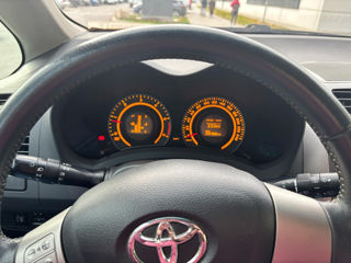 Toyota Auris foto 8