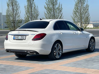 Mercedes C-Class foto 6