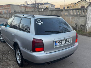 Audi A4 foto 4