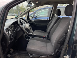 Opel Zafira foto 7