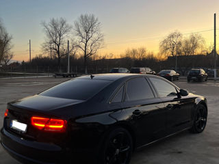 Audi A8 foto 4