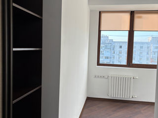 Apartament cu 3 camere, 70 m², Râșcani, Chișinău foto 9