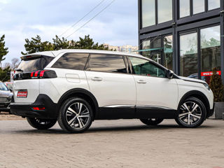 Peugeot 5008 foto 2