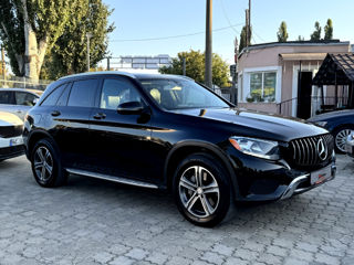 Mercedes GLC foto 7