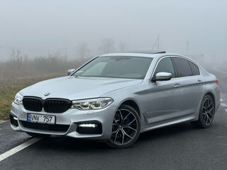 BMW 5 Series foto 3