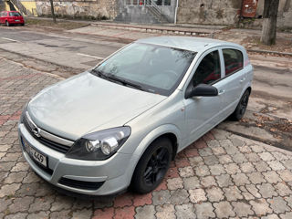 Opel Astra foto 2