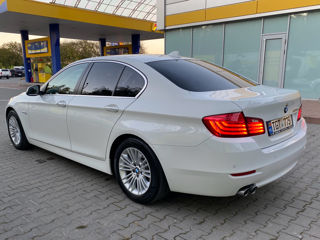 BMW 5 Series foto 4