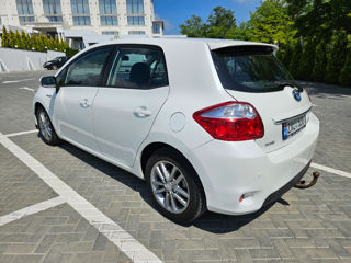 Toyota Auris foto 3