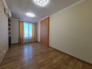 Apartament cu 3 camere, 95 m², Buiucani, Chișinău foto 13