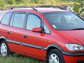 Opel Zafira foto 7