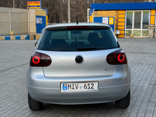 Volkswagen Golf foto 4