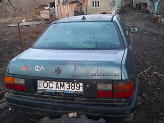 Volkswagen Passat foto 4