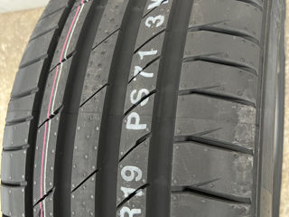 255/40 R19 Kumho Ecsta PS71/ Доставка, livrare toata Moldova foto 5