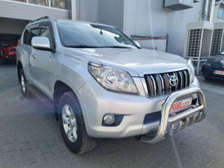 Toyota Land Cruiser Prado foto 3