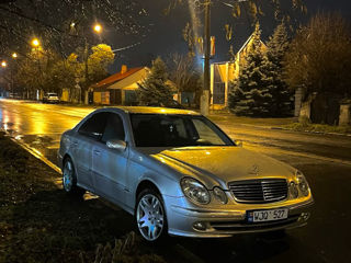 Mercedes E-Class foto 6