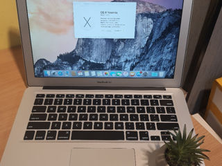 Ноутбук Macbook Air 2015 2950 lei foto 1