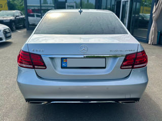 Mercedes E-Class foto 5