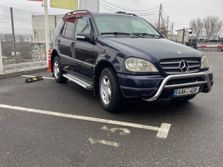 Mercedes M-Class