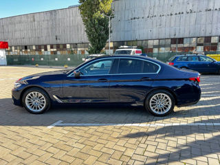 BMW 5 Series foto 6