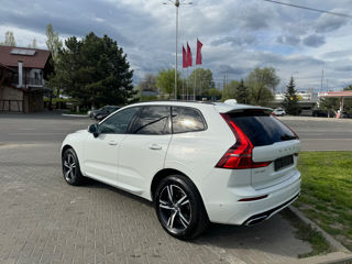 Volvo XC60 foto 4