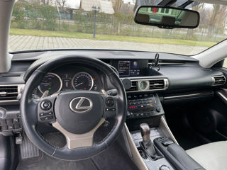 Lexus IS Series foto 5