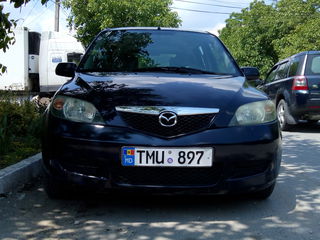 Mazda 2 foto 1