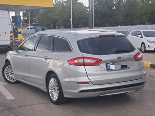 Ford Mondeo foto 4