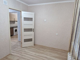Apartament cu 2 camere, 40 m², Buiucani, Chișinău foto 5