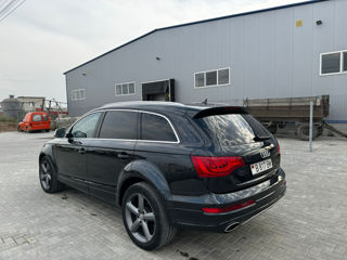 Audi Q7 foto 2