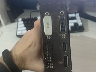 Asus GTX 670 2GB GDDR5 foto 3