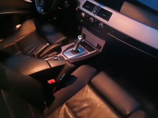 BMW 5 Series foto 9