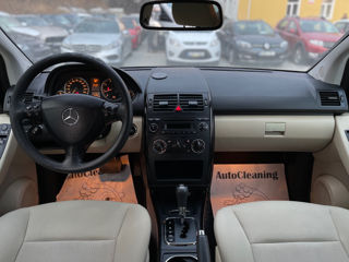 Mercedes A-Class foto 11