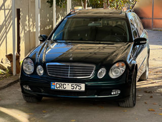 Mercedes E-Class foto 9