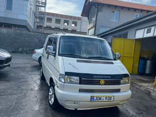 Volkswagen T4 foto 2