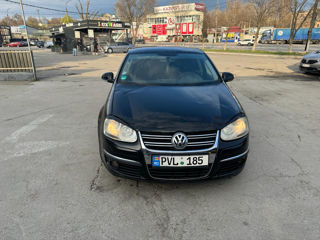 Volkswagen Jetta foto 9