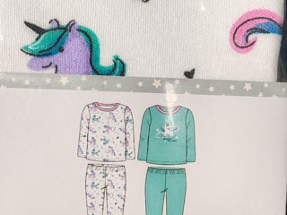 2 seturi de pijamale cu unicorni, fetite, 6-12 luni Nou!