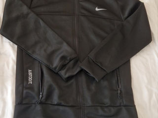 Sport costume Nike marimea xl  L M foto 6