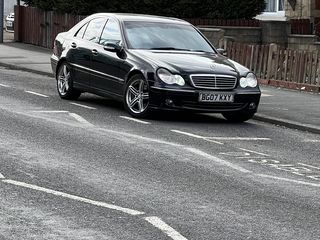 Mercedes C Class foto 8