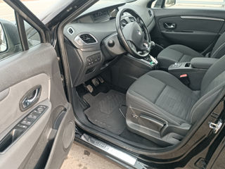 Renault Grand Scenic foto 6