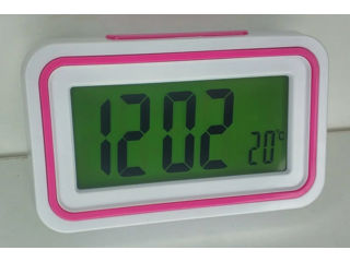 Ceas vorbitor cu termometru și ceas cu alarmă (KK-9905TR) Ceas vorbitor cu ceas cu alarmă și afișaj