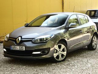 Renault Megane foto 1