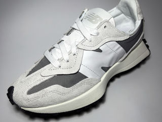 New Balance 327 (mărimea 41,5) foto 5