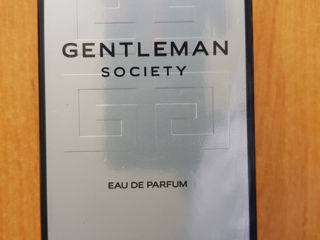 Givenchy Gentleman Society Eau de Parfum (60 ml)