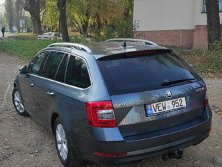 Skoda Octavia foto 2