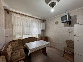 Apartament cu 2 camere, 60 m², Buiucani, Chișinău foto 6