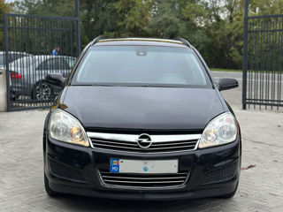 Opel Astra foto 2