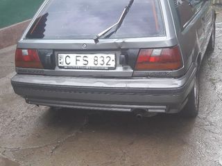 Nissan Sunny foto 2