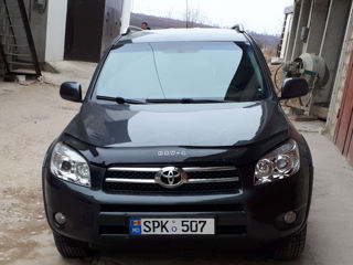 Toyota Rav 4 foto 1