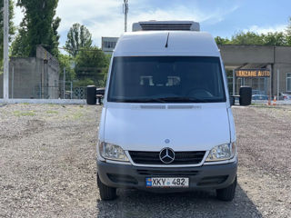 Mercedes Sprinter foto 2